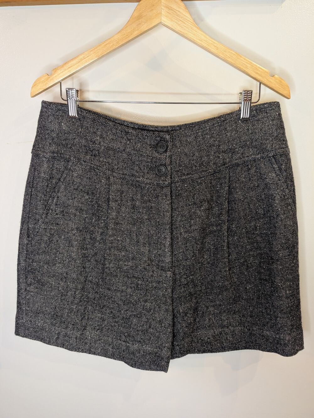 WRAP LONDON Women's Gray Tweed Shorts Size 12 Linen Wool Silk Luxury UK